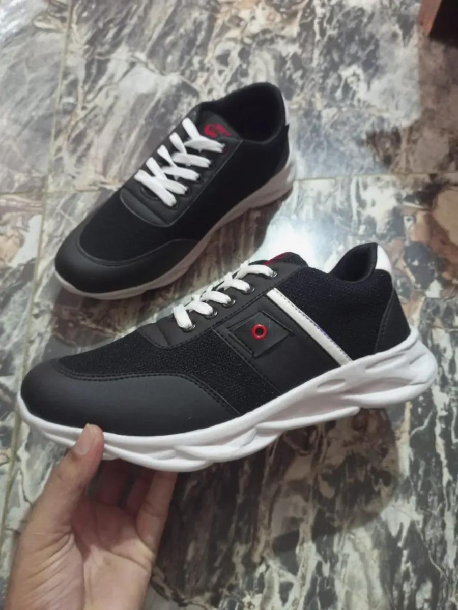 Sports Shoes - View 3