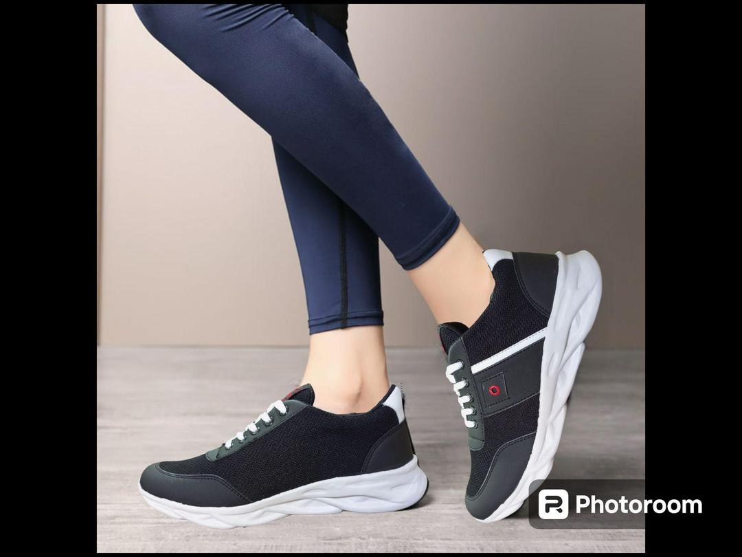 Sports Shoes